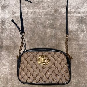 Gucci marmont shoulder bag